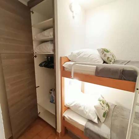 Studio Bord De Mer, Terrasse Vue Mer, Piscine Apartment *