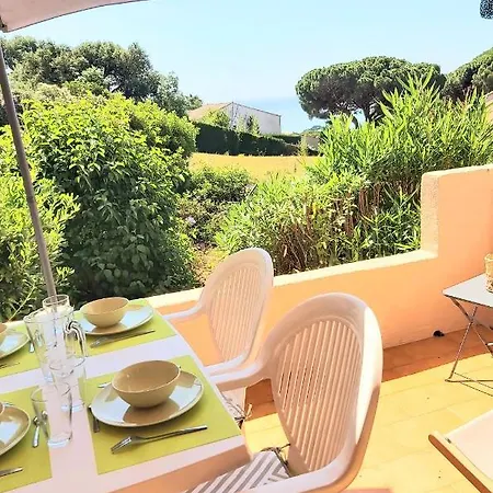 Studio Bord De Mer, Terrasse Vue Mer, Piscine Appartamento Sainte-Maxime